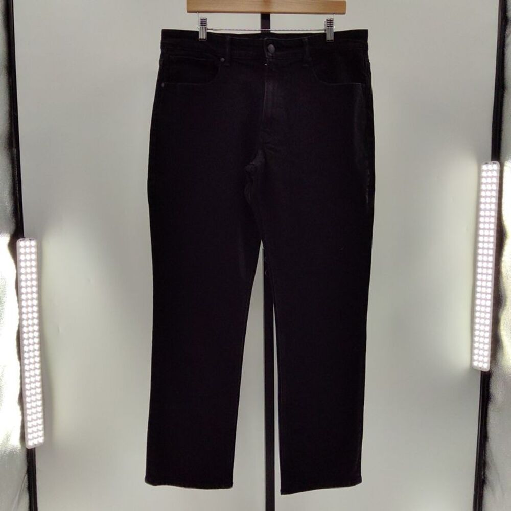 Quince Men Comfort Stretch Traveler 5-Pocket Pants - Straight Black 36